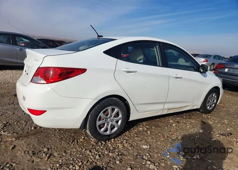 2013 Hyundai Accent Gls z USA, uszkodzony, nr VIN KMHCT4AEXDU434314